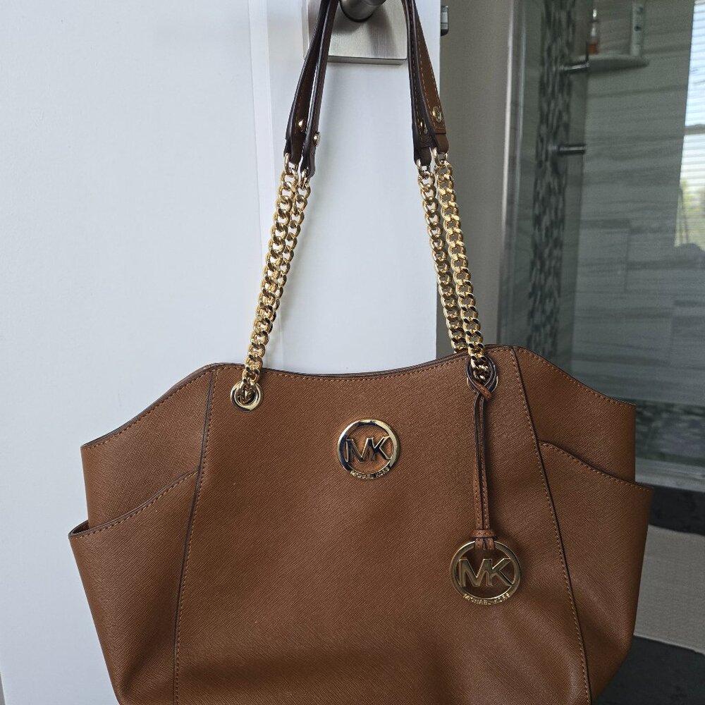 NEW Michael Kors Jet Set Saffiano Leather Handbag Gold Tone Chain Shoulder Brown